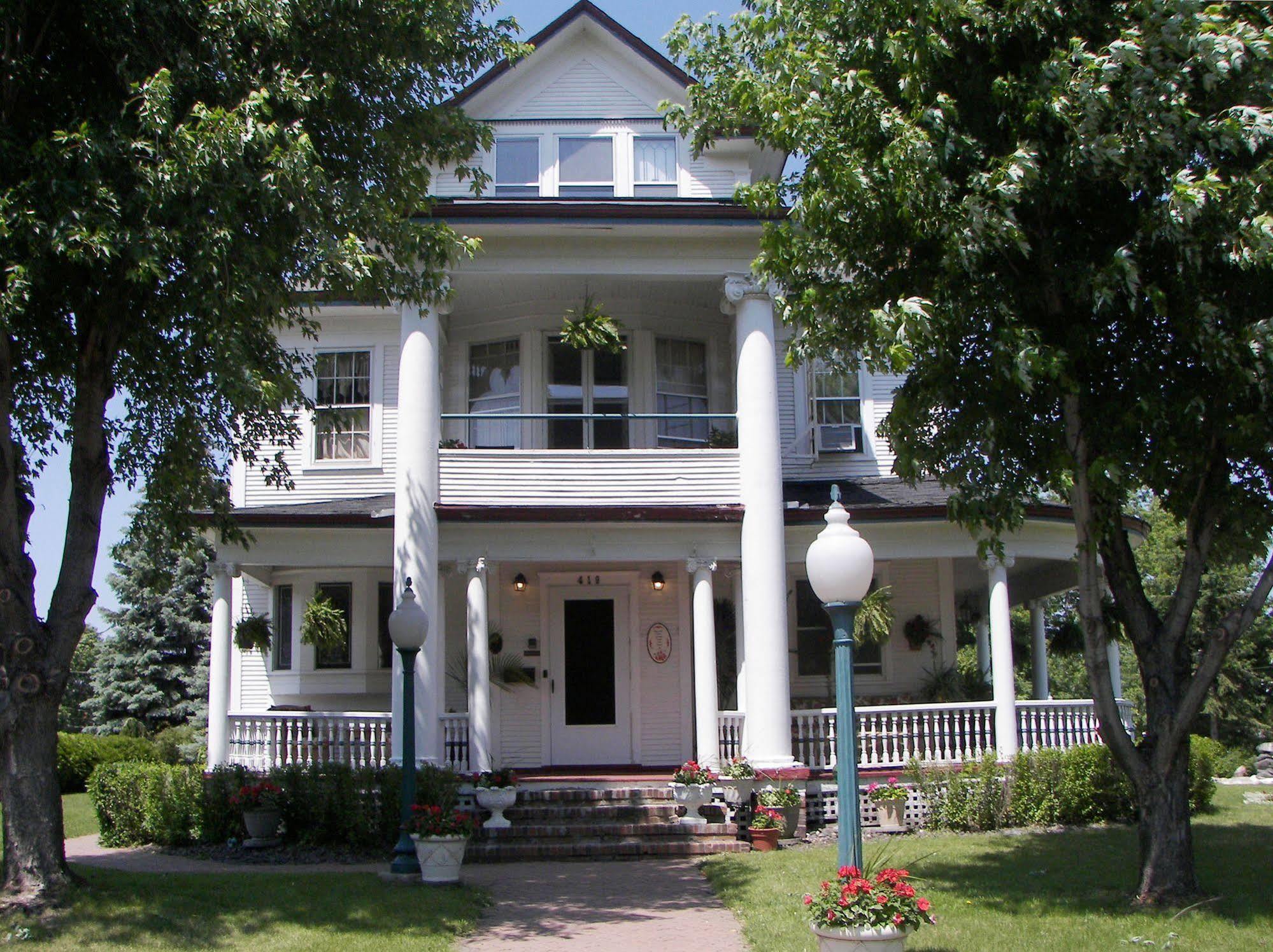 The Pillar Inn Cold Spring Exteriér fotografie